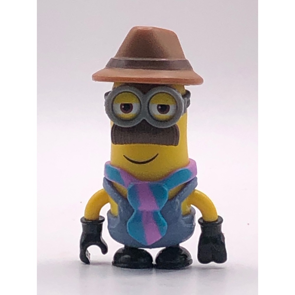 Despicable Me Minion Mini Figure Fedora Mustache Scarf Disguise 2 Inch A1